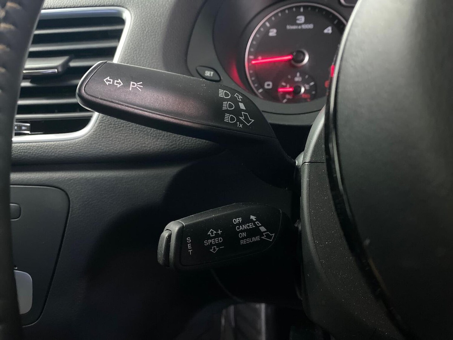 Used Audi Q3 2017 for sale - 76149596: Photo 29