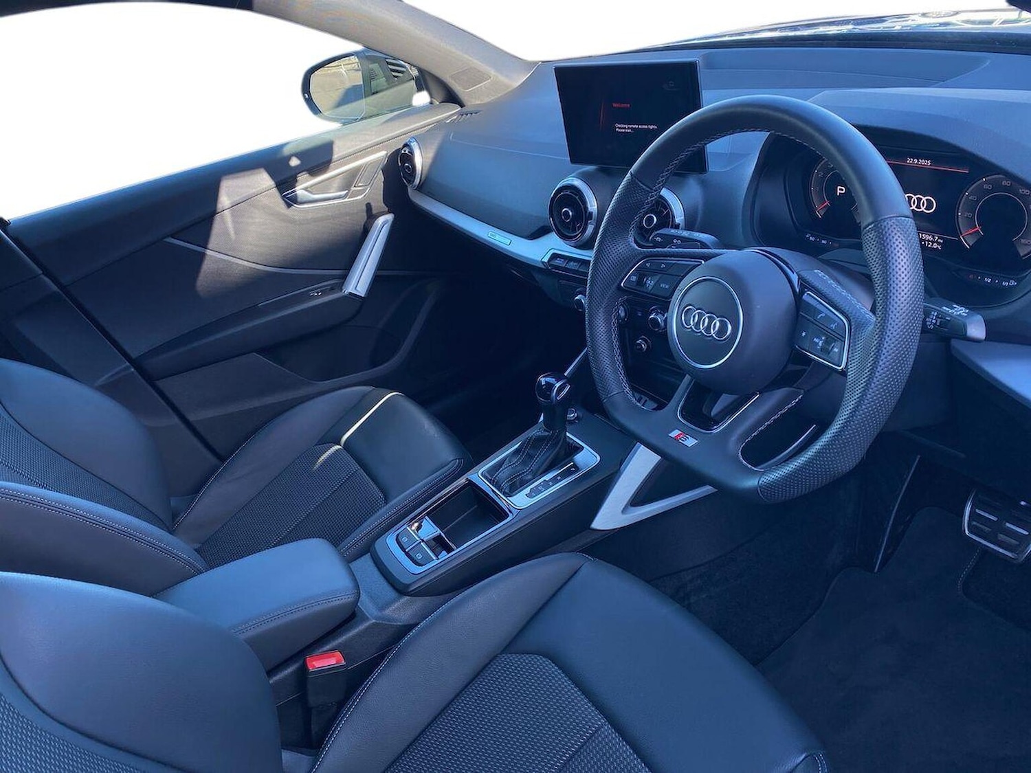 Used Audi Q2 2024 for sale - 76391729: Photo 15