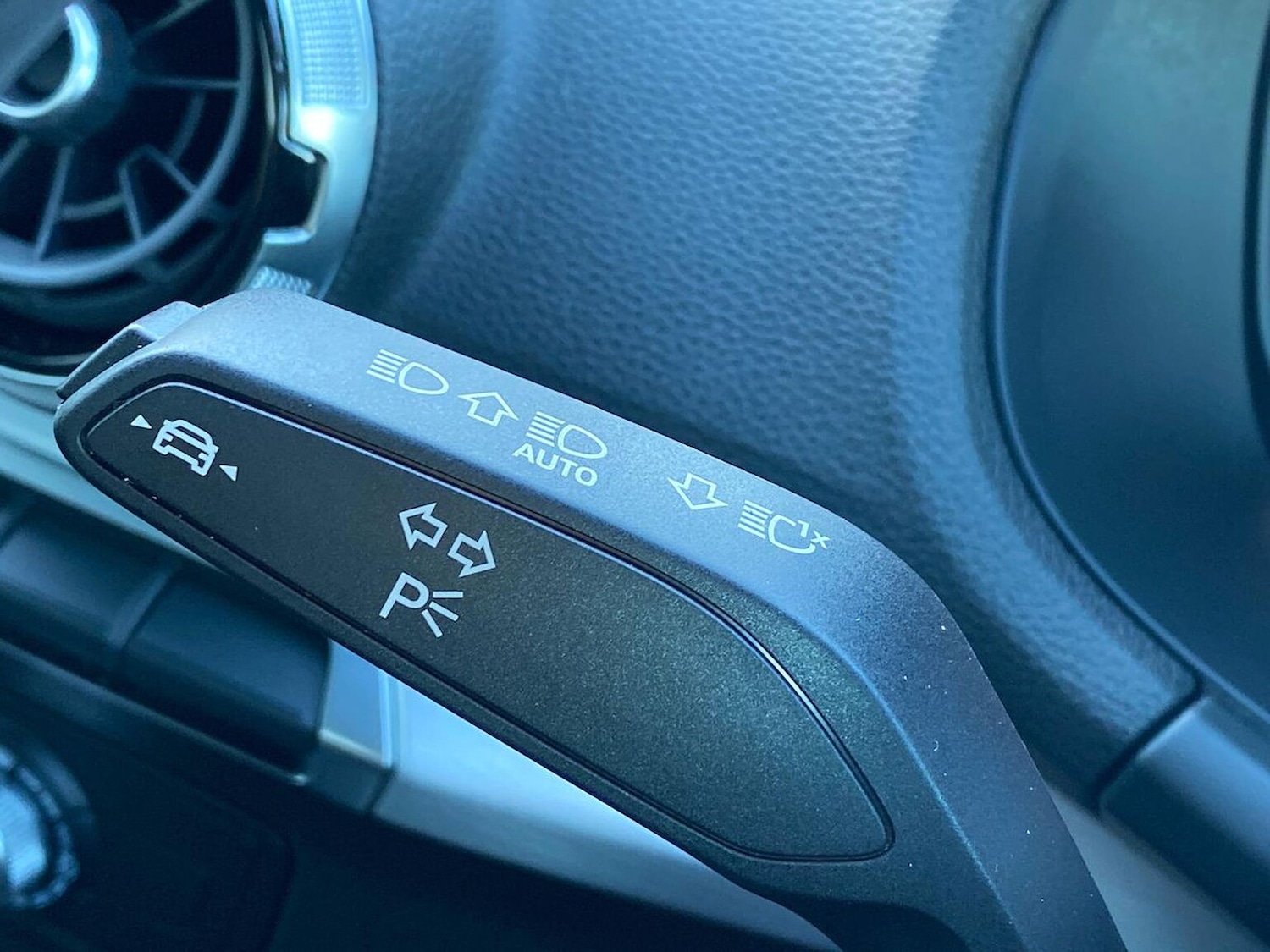 Used Audi Q2 2024 for sale - 76391729: Photo 29