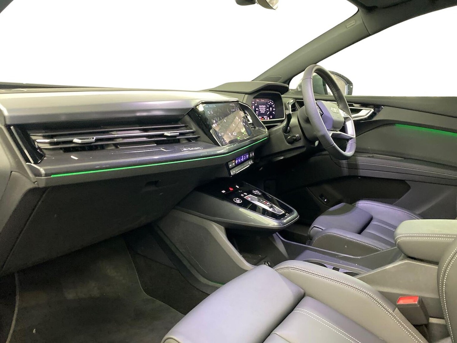 Used Audi Q4 e-tron 2025 for sale - 76157147: Photo 7