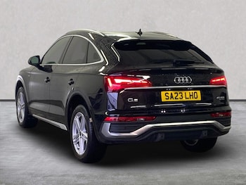 Used Audi Q5 2023 for sale - 76164813: Photo 2