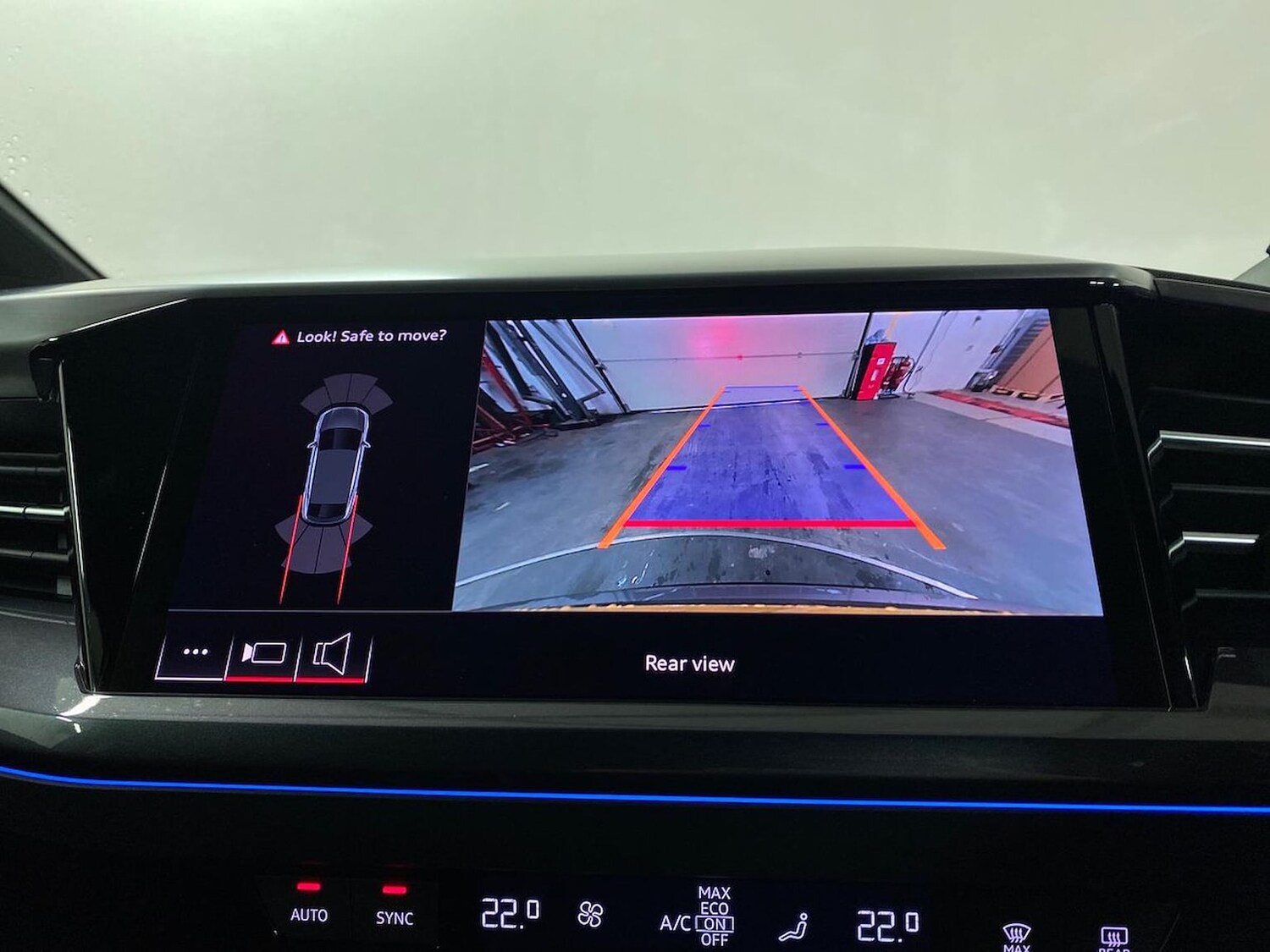 Used Audi Q4 e-tron 2025 for sale - 78193250: Photo 25