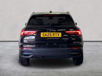 Used Audi Q3 2025 for sale - 76159500: Photo 4