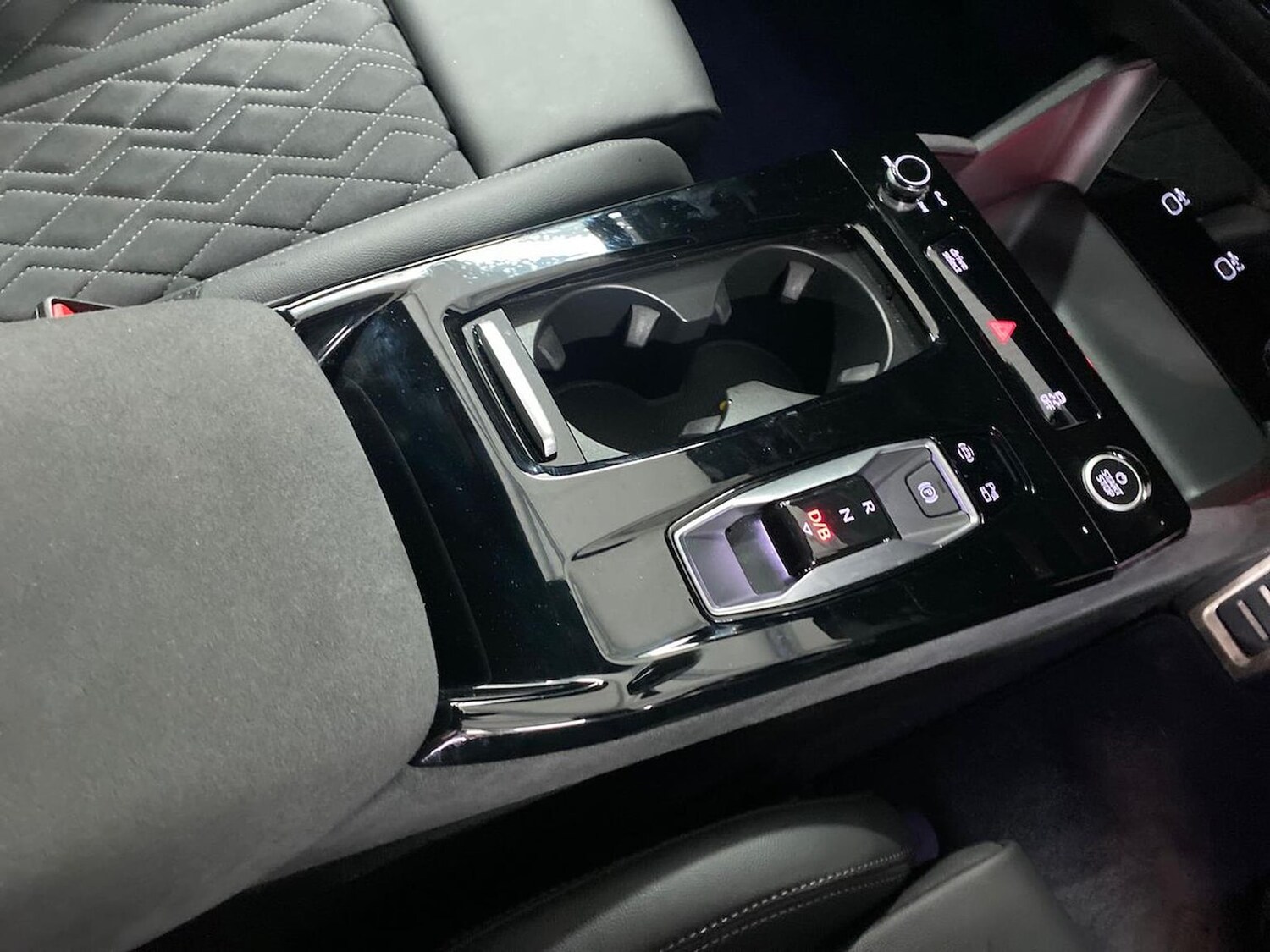 Used Audi Q6 e-tron 2025 for sale - 77488851: Photo 13