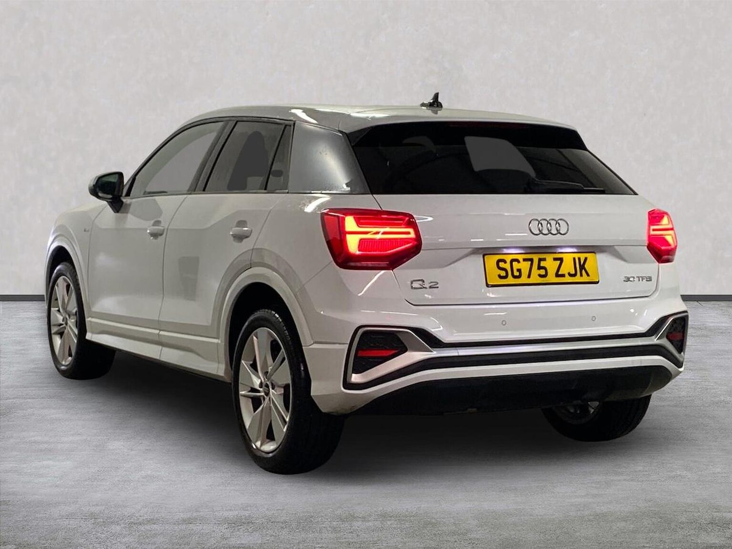 Used Audi Q2 2025 for sale - 77488861: Photo 2