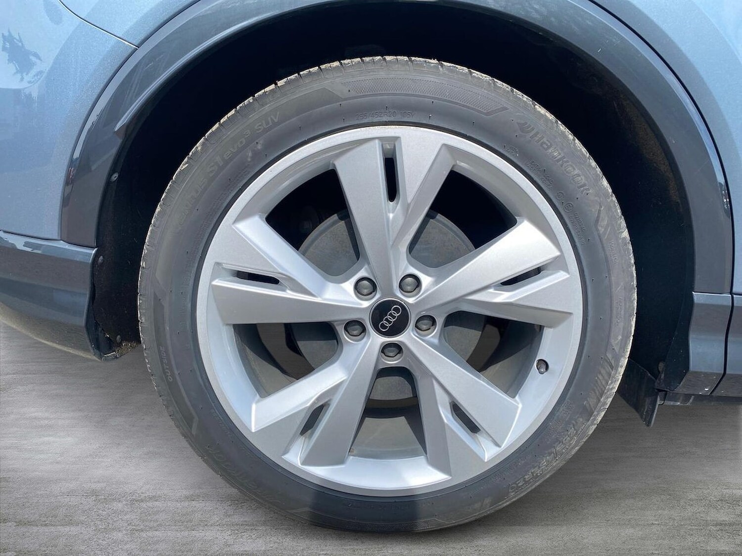 Used Audi Q4 e-tron 2022 for sale - 78193202: Photo 8