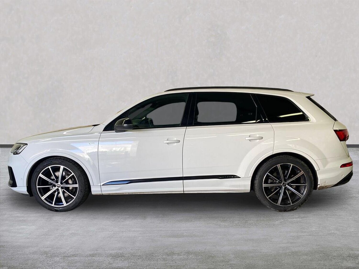 Used Audi Q7 2023 for sale - 78192932: Photo 21