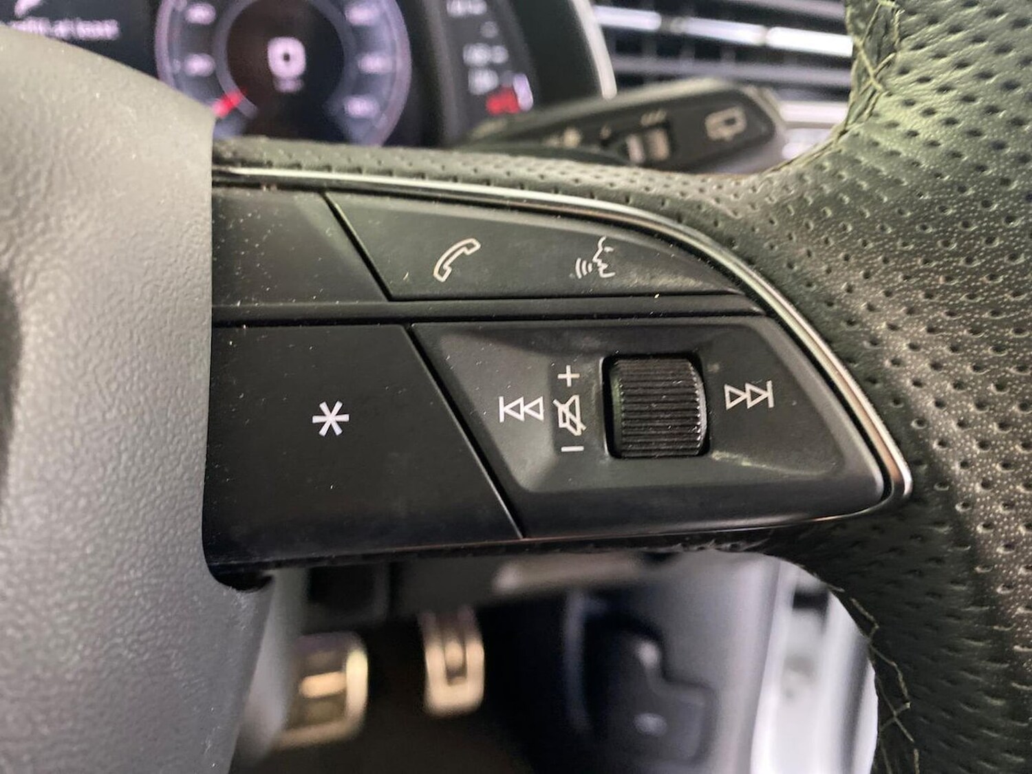 Used Audi Q7 2023 for sale - 78192932: Photo 28