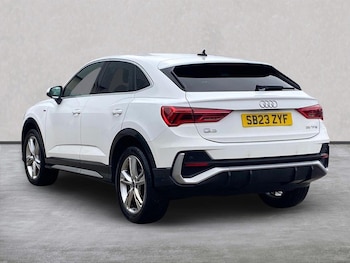Used Audi Q3 2023 for sale - 79042421: Photo