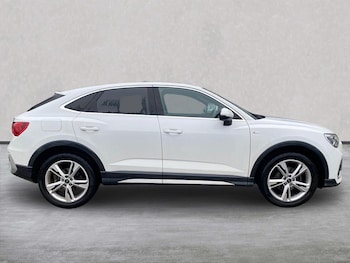 Used Audi Q3 2023 for sale - 79042421: Photo