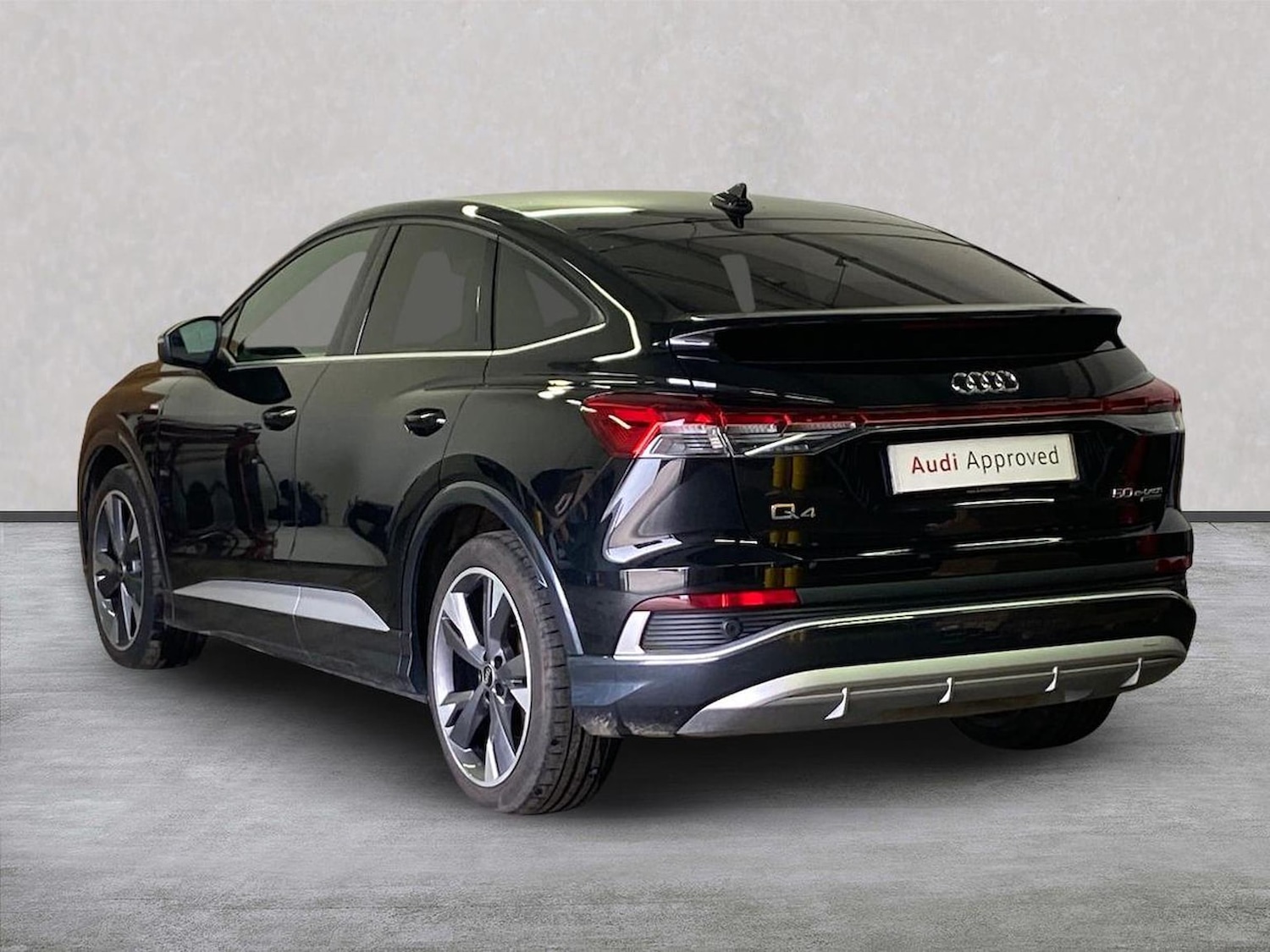 Used Audi Q4 e-tron 2022 for sale - 78193104: Photo 2