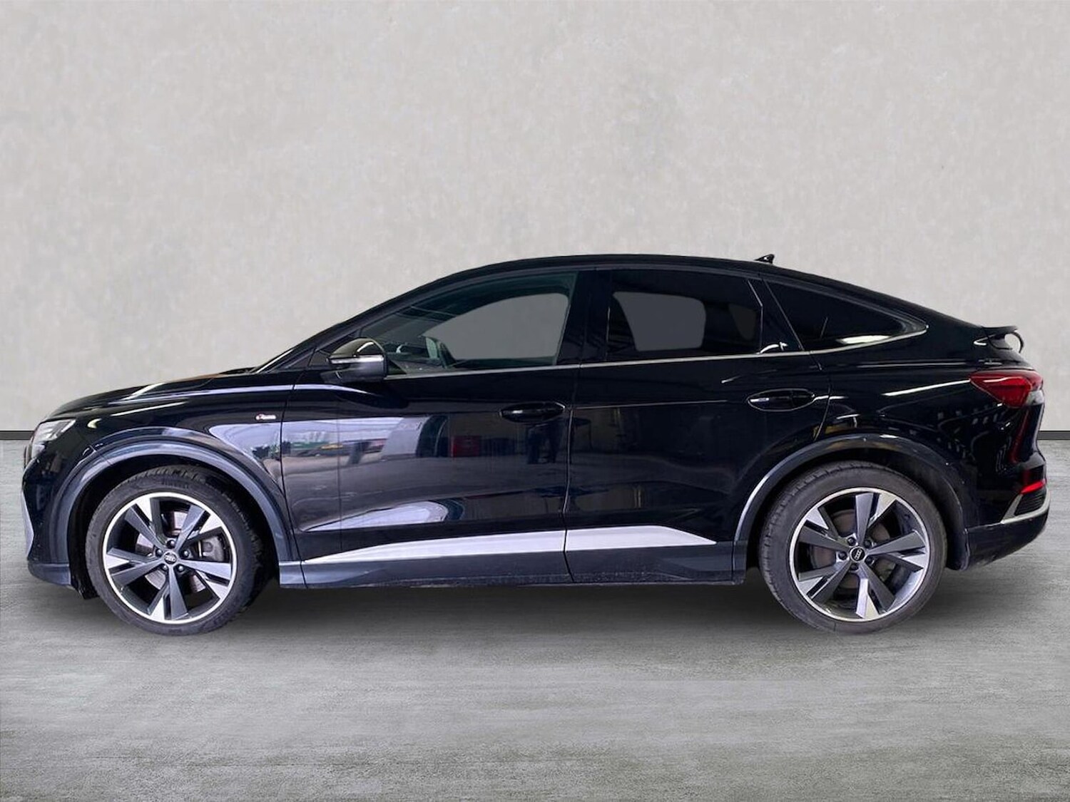 Used Audi Q4 e-tron 2022 for sale - 78193104: Photo 21