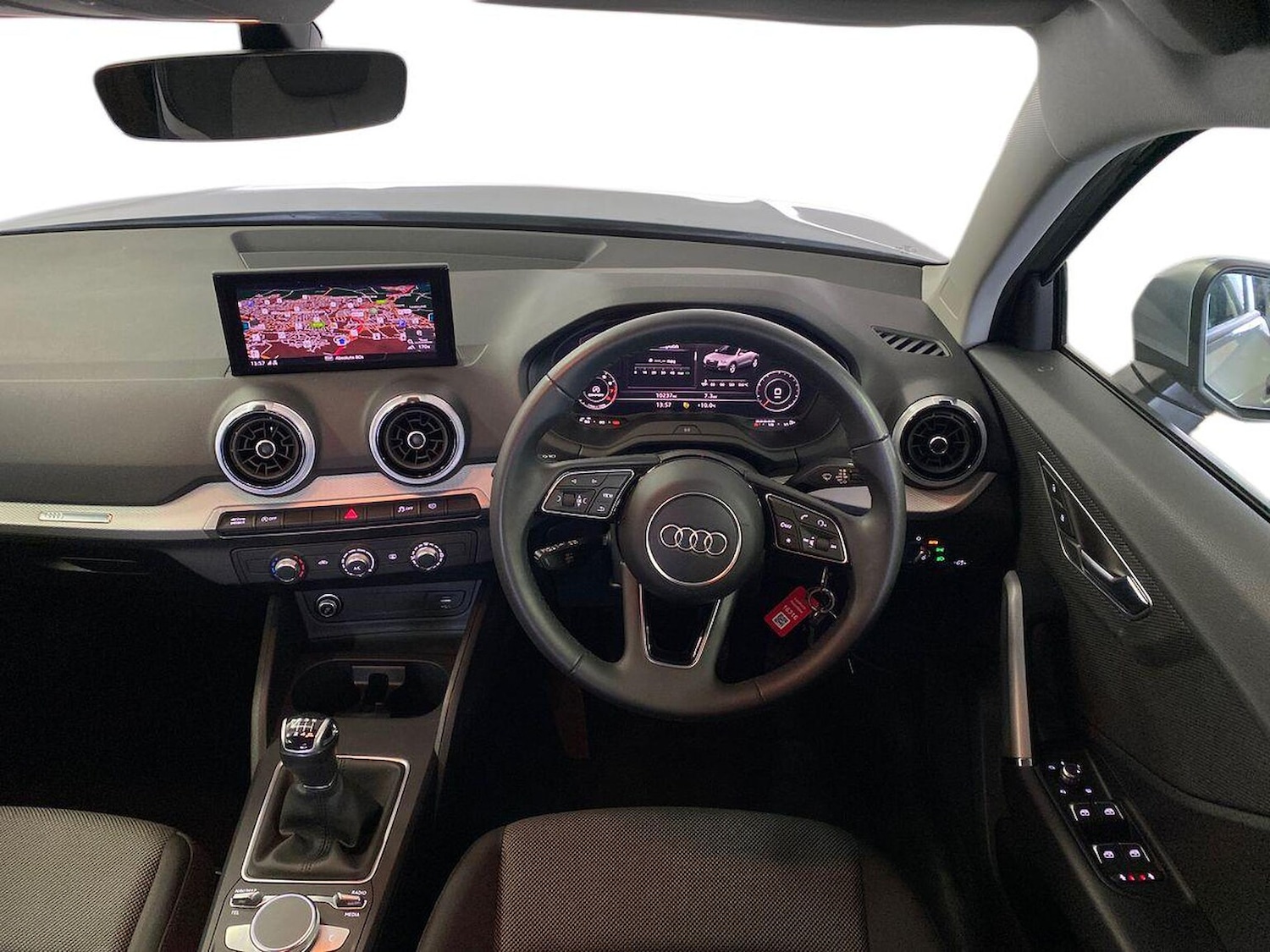 Used Audi Q2 2023 for sale - 76353652: Photo 9