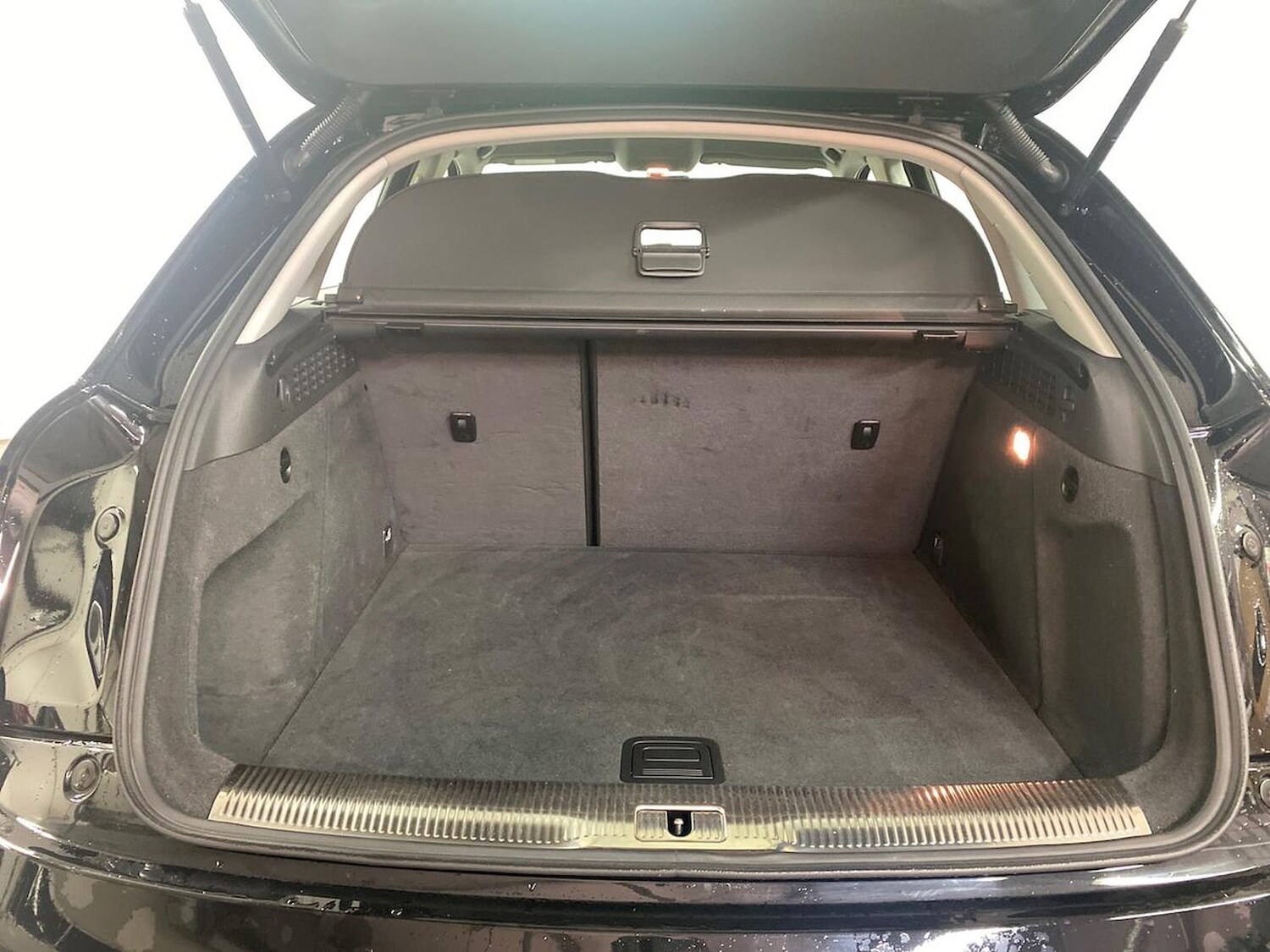 Used Audi Q3 2017 for sale - 77488826: Photo 17