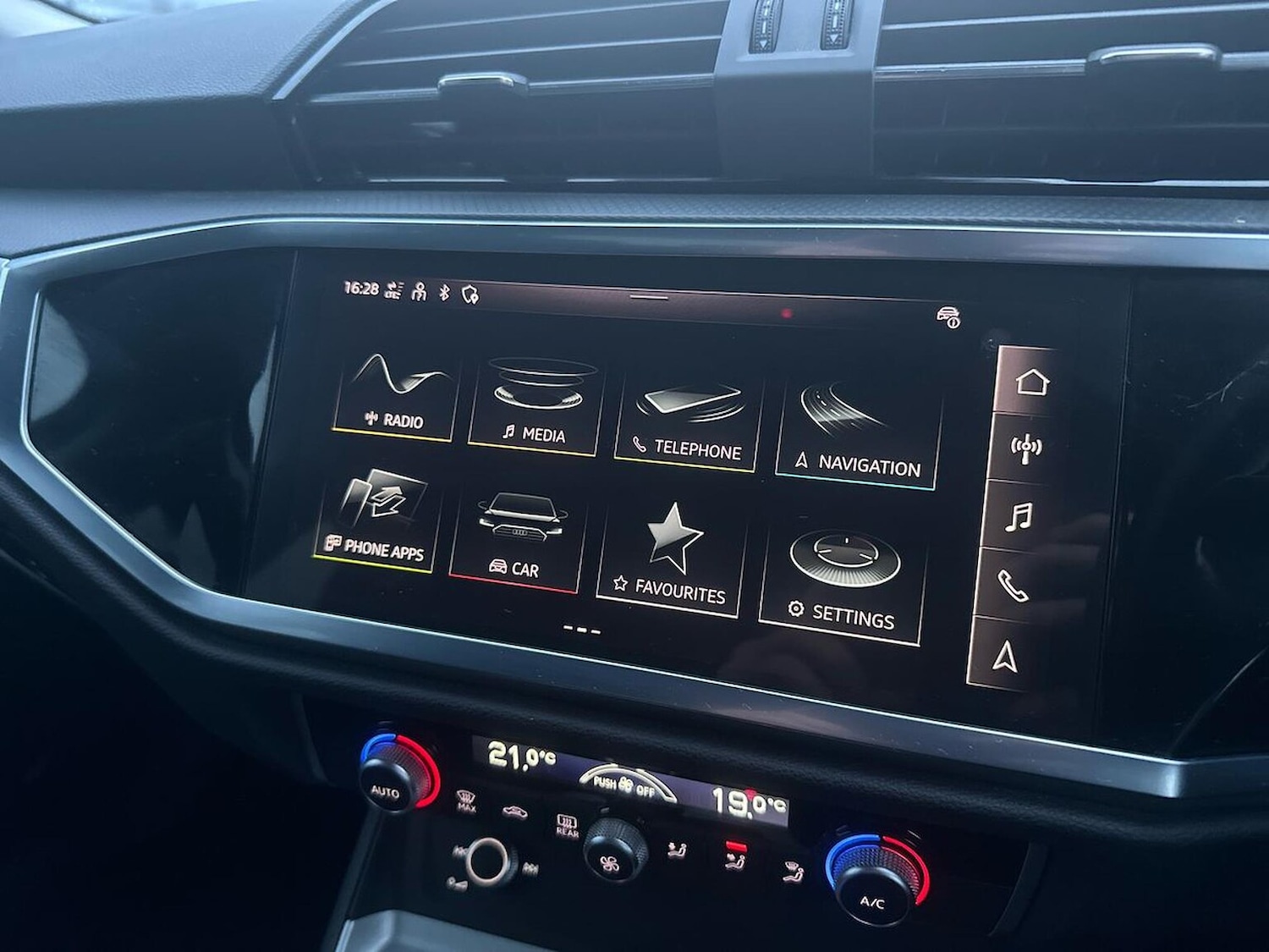 Used Audi Q3 2023 for sale - 76455243: Photo 11