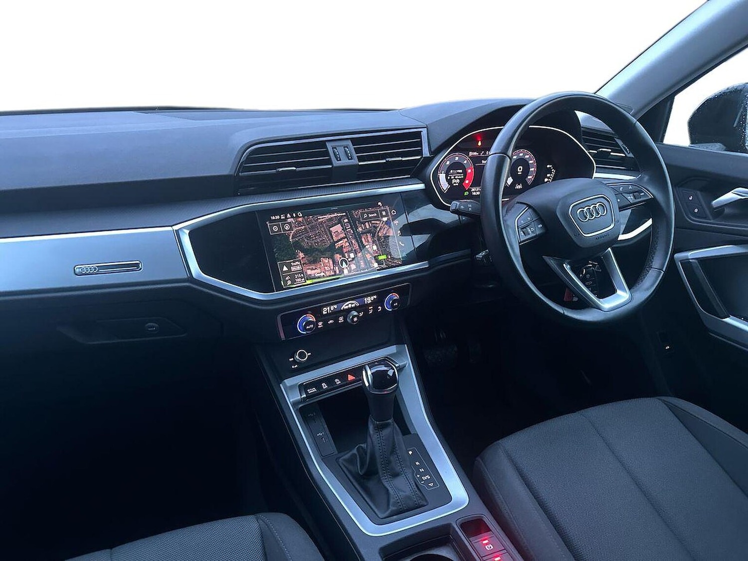 Used Audi Q3 2023 for sale - 76455243: Photo 7