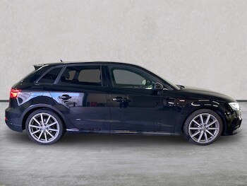 Used Audi A3 2018 for sale - 76662985: Photo