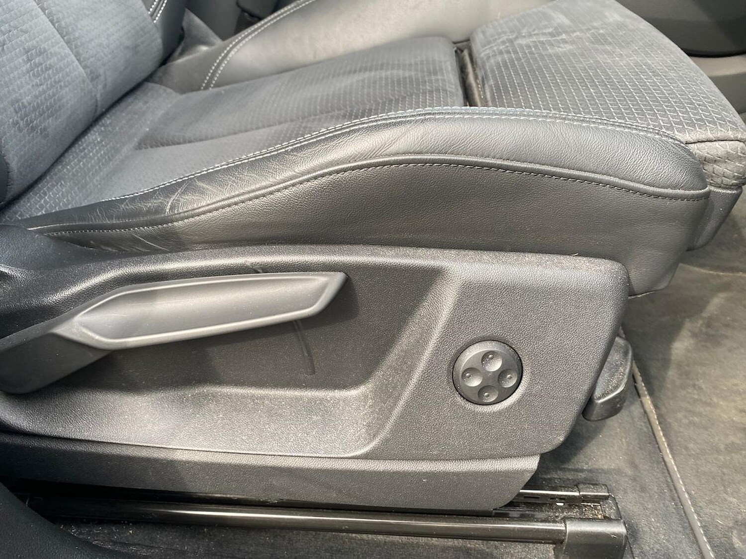 Used Audi Q5 2022 for sale - 78193083: Photo 32