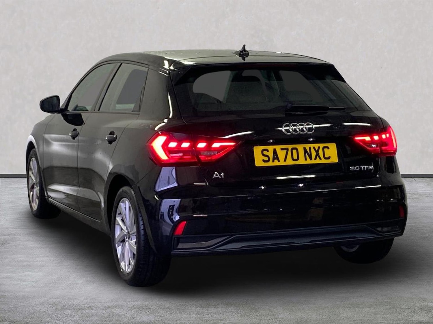 Used Audi A1 2020 for sale - 76412501: Photo 2