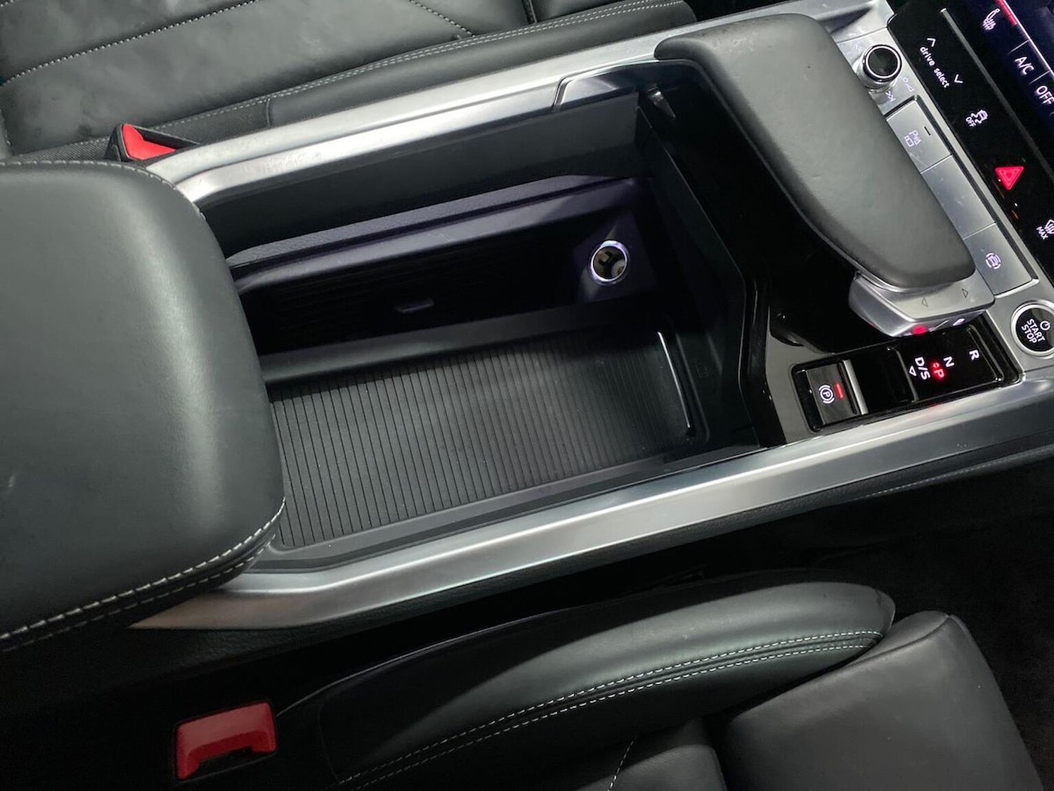 Used Audi Q8 2023 for sale - 77991816: Photo 13