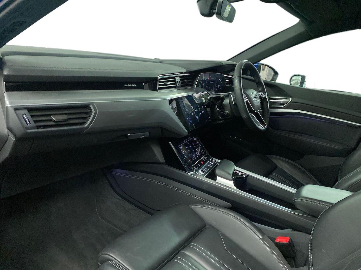 Used Audi Q8 2023 for sale - 77991816: Photo 7