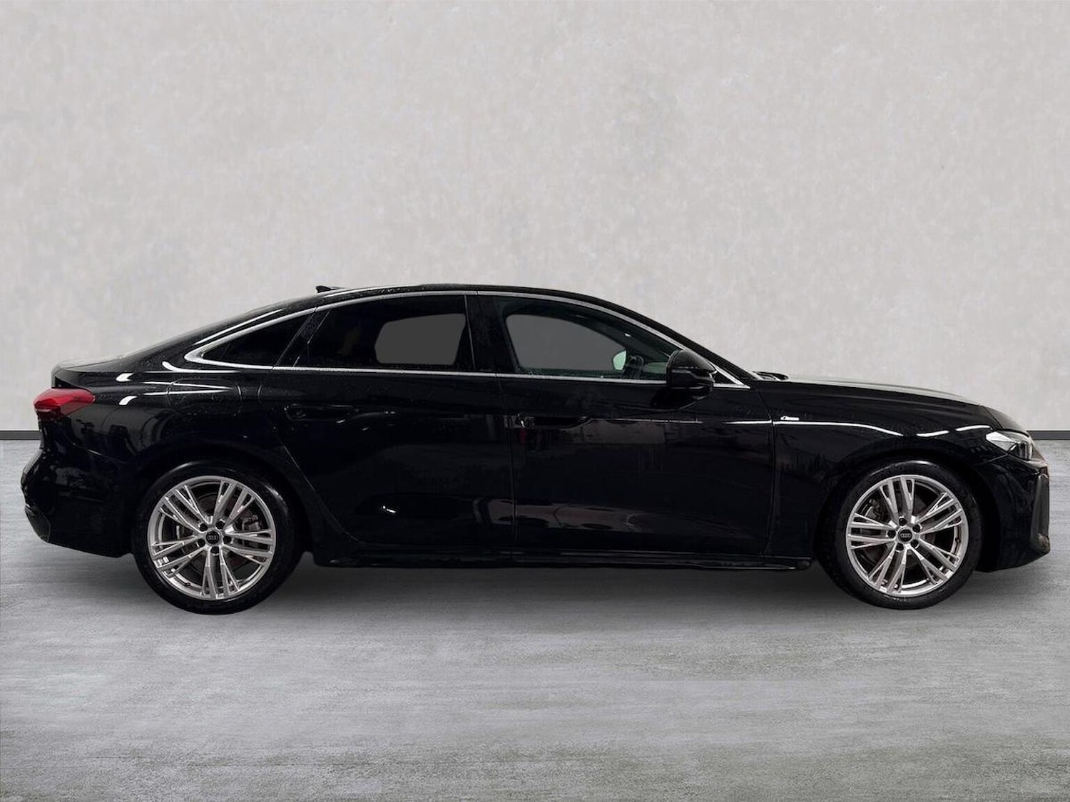 Used Audi A5 2025 for sale - 76396892: Photo 3