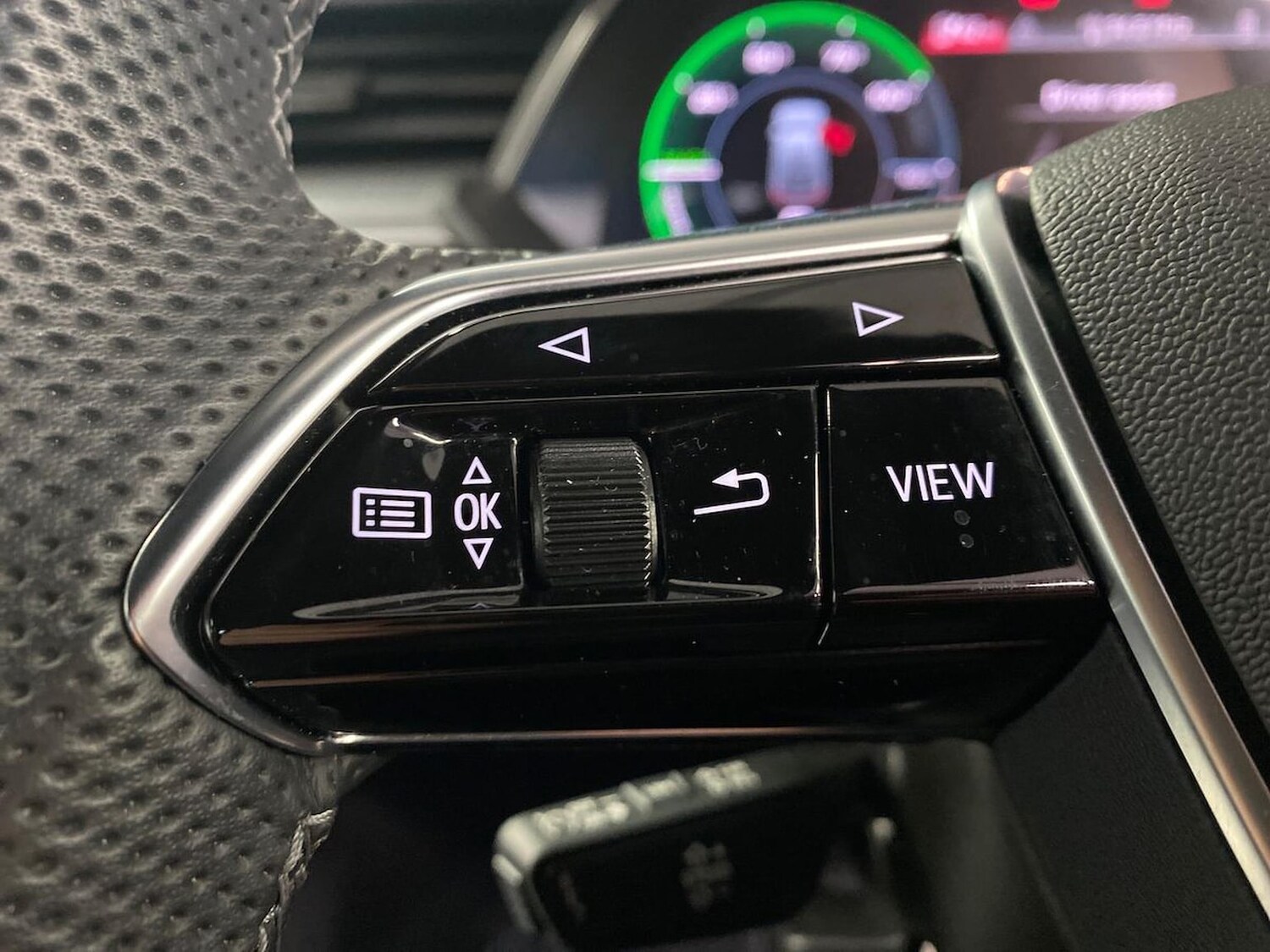 Used Audi Q8 2023 for sale - 78144502: Photo 29