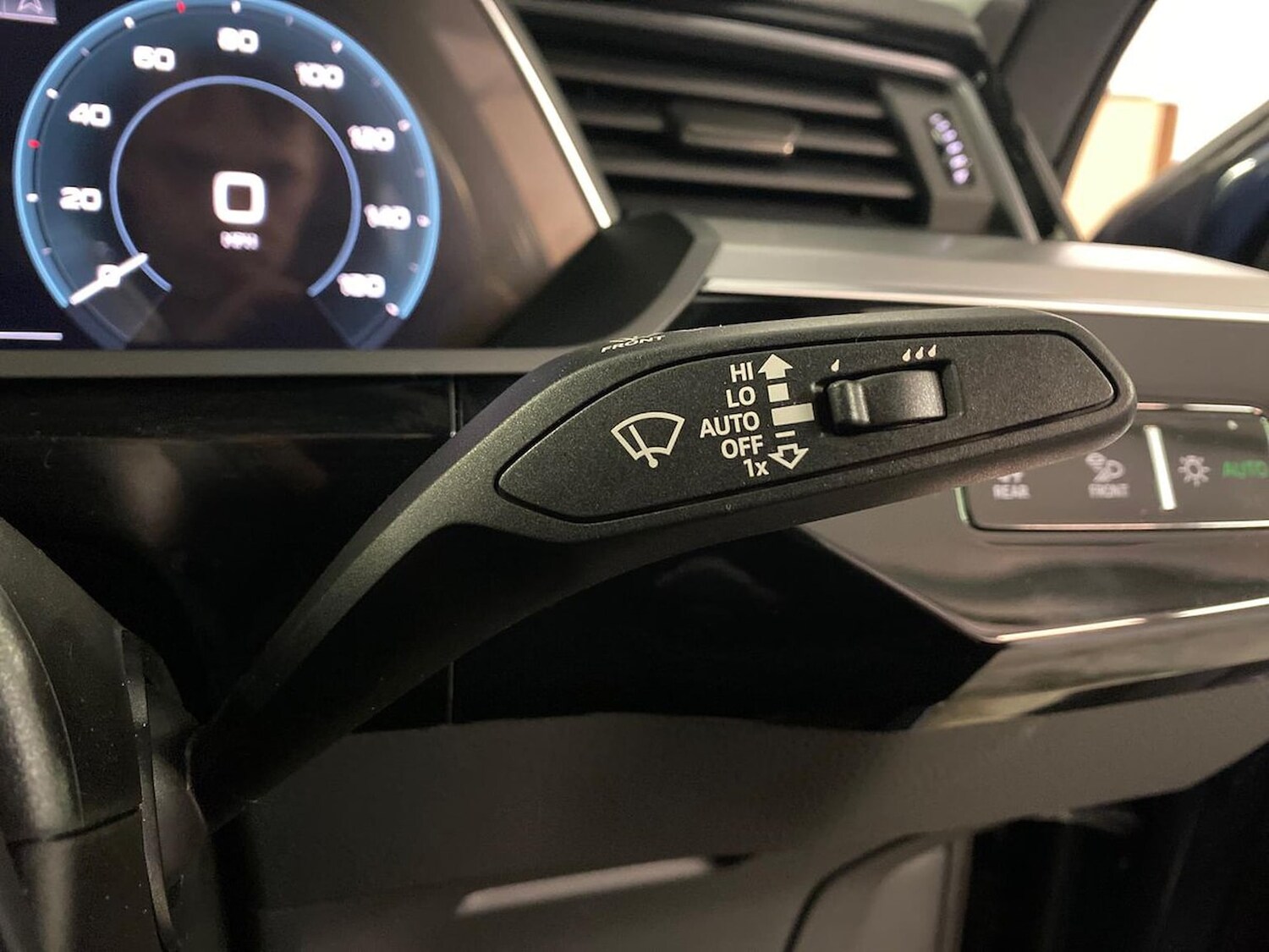 Used Audi Q8 2023 for sale - 78144502: Photo 30