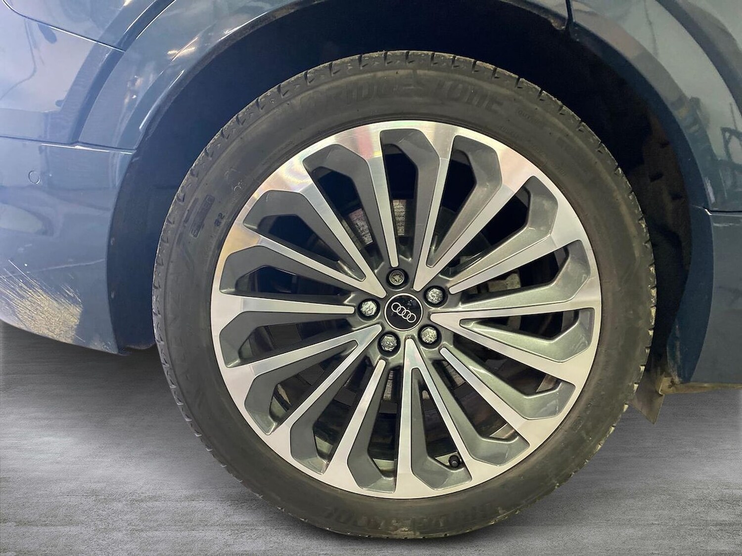 Used Audi Q8 2023 for sale - 78144502: Photo 8