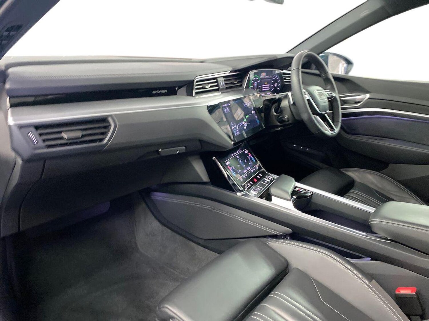 Used Audi Q8 2023 for sale - 78144502: Photo 9