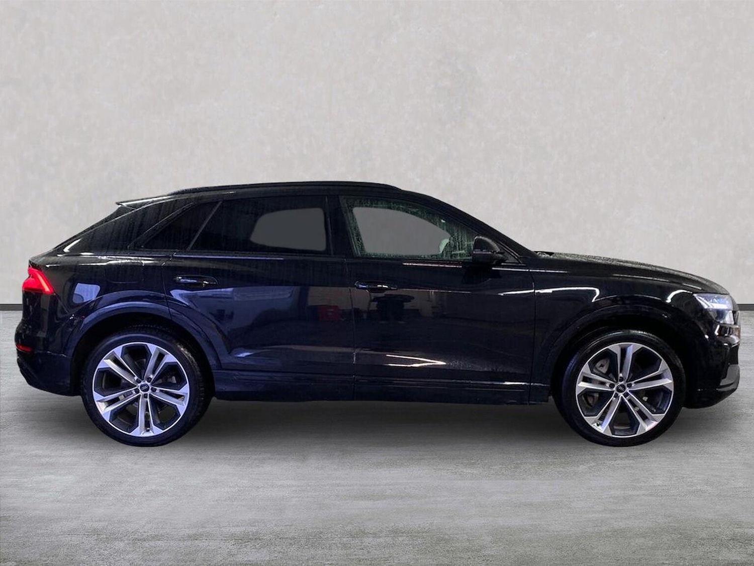 Used Audi Q8 2020 for sale - 76455248: Photo 3