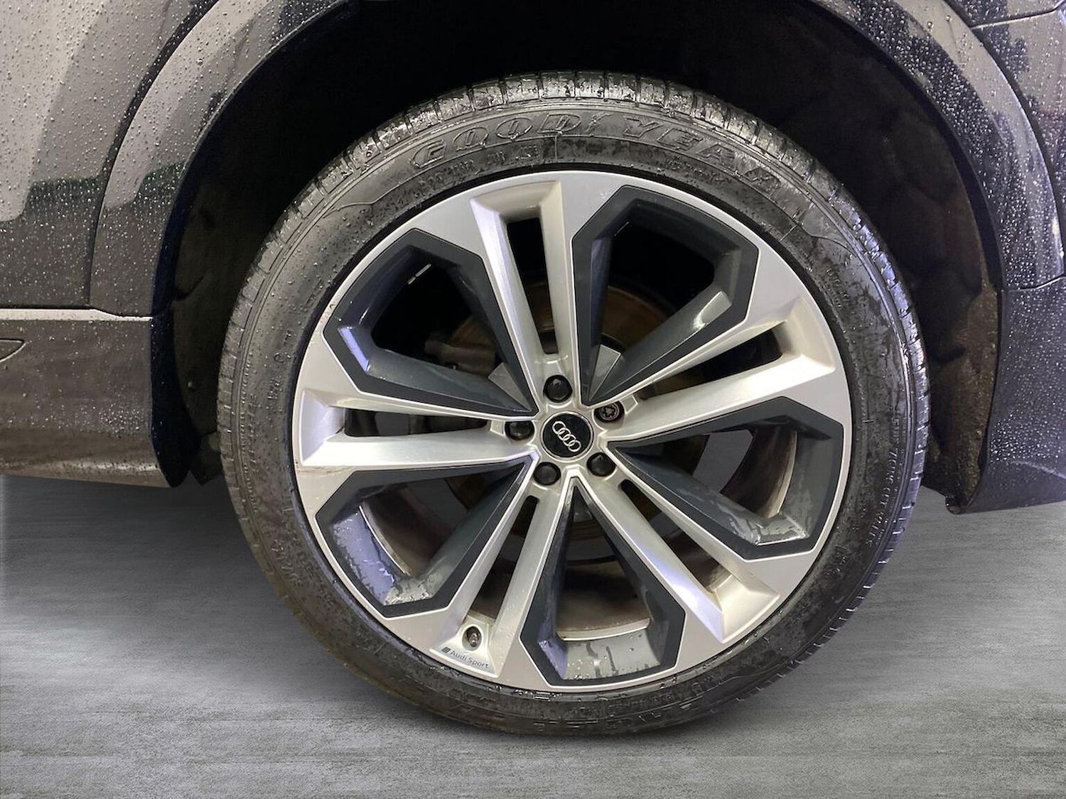 Used Audi Q8 2020 for sale - 76455248: Photo 6