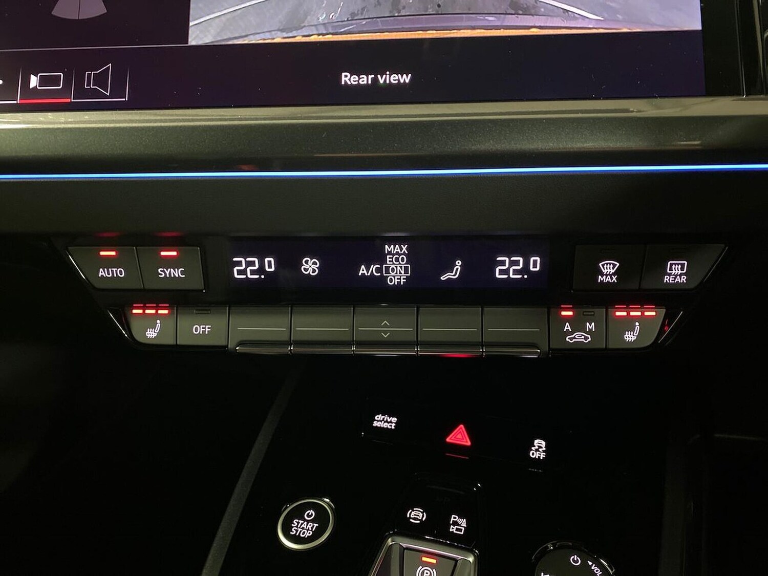 Used Audi Q4 e-tron 2025 for sale - 77542450: Photo 12