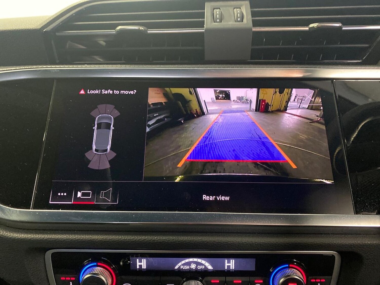 Used Audi Q3 2023 for sale - 78193109: Photo 25