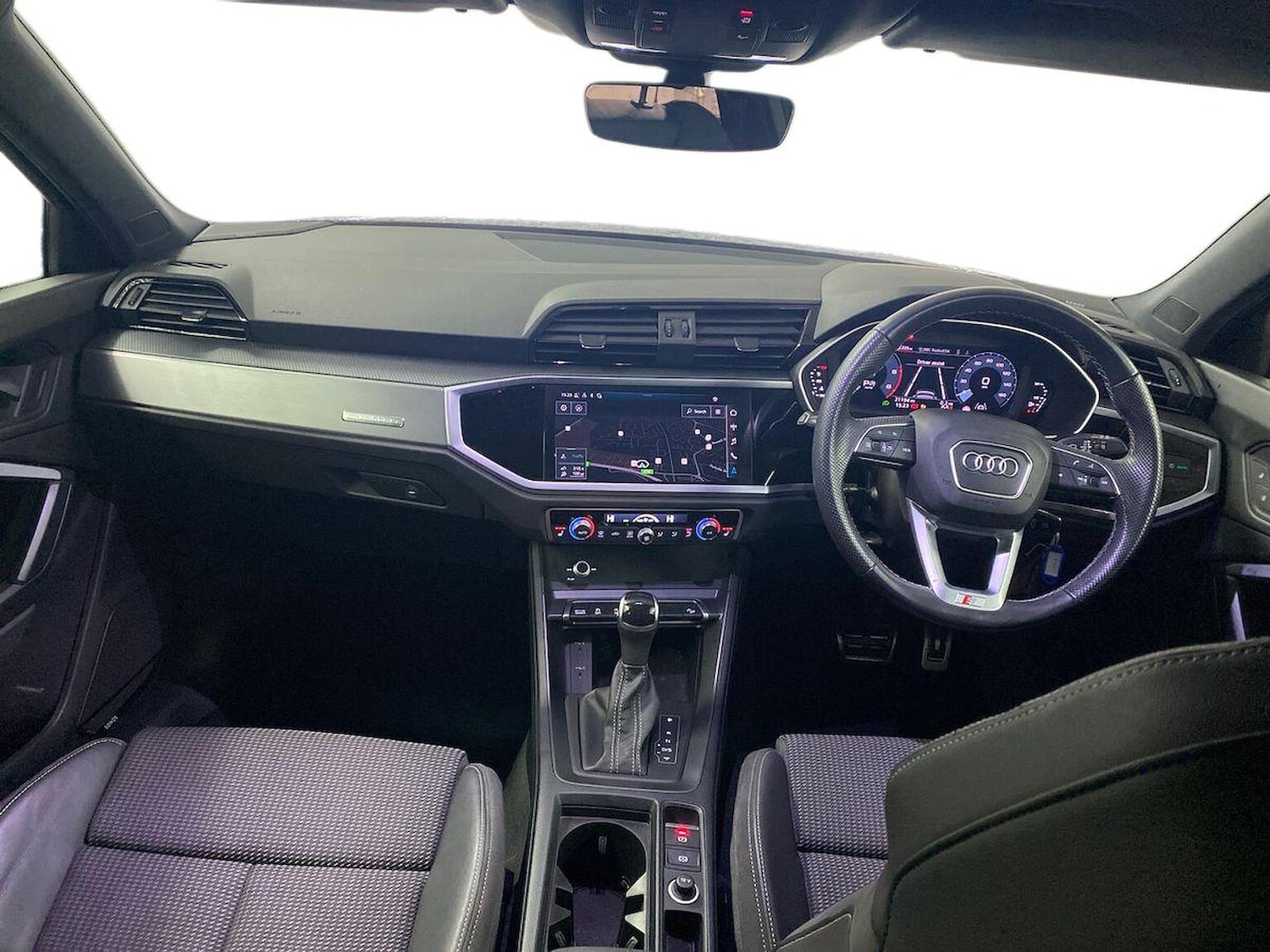 Used Audi Q3 2022 for sale - 76541831: Photo 8