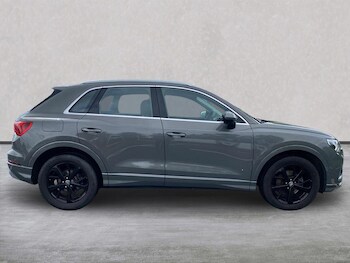 Used Audi Q3 2019 for sale - 78846500: Photo