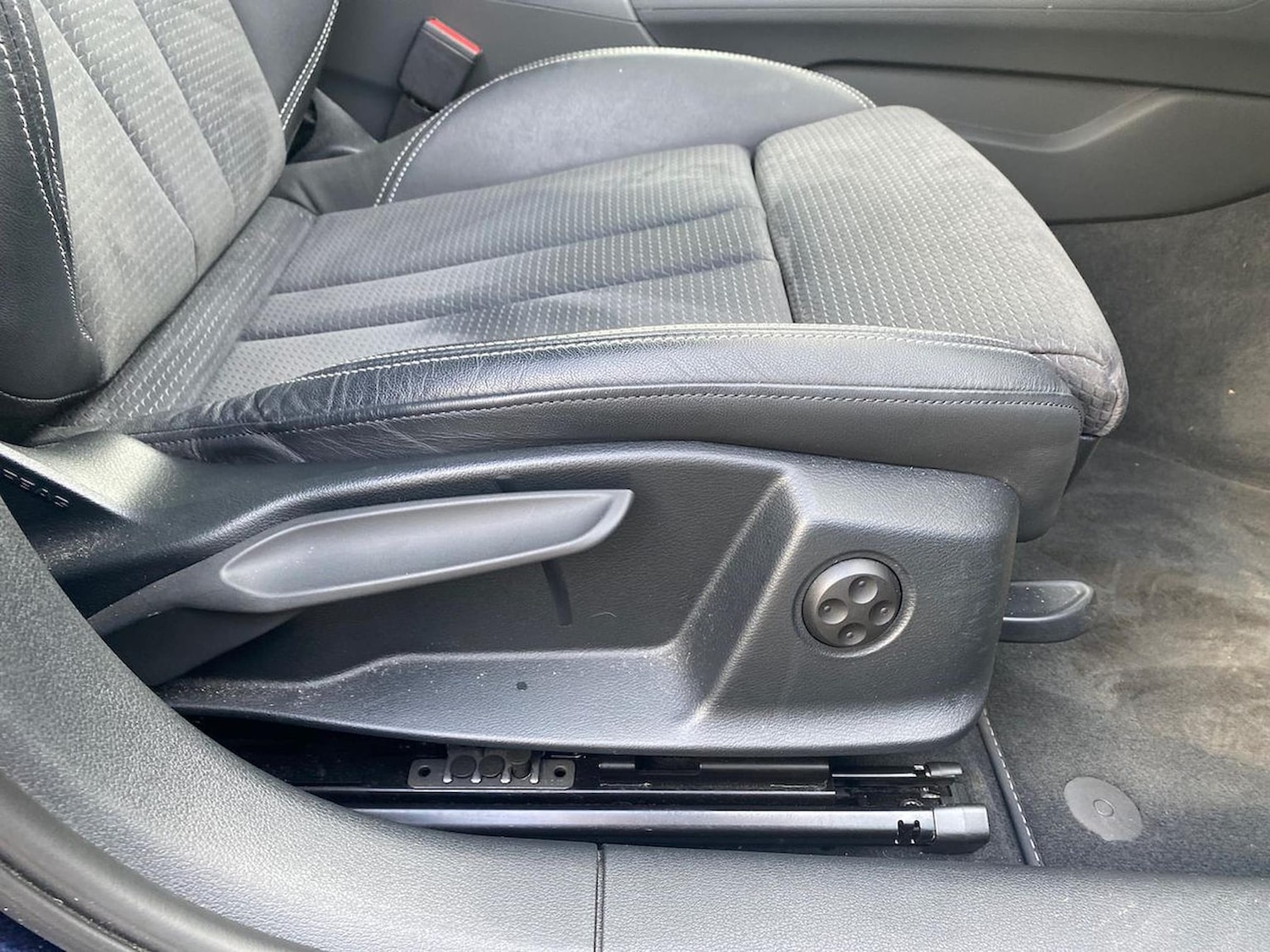 Used Audi A4 2022 for sale - 78192994: Photo 32