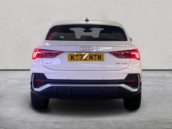 Used Audi Q3 2023 for sale - 77650280: Photo