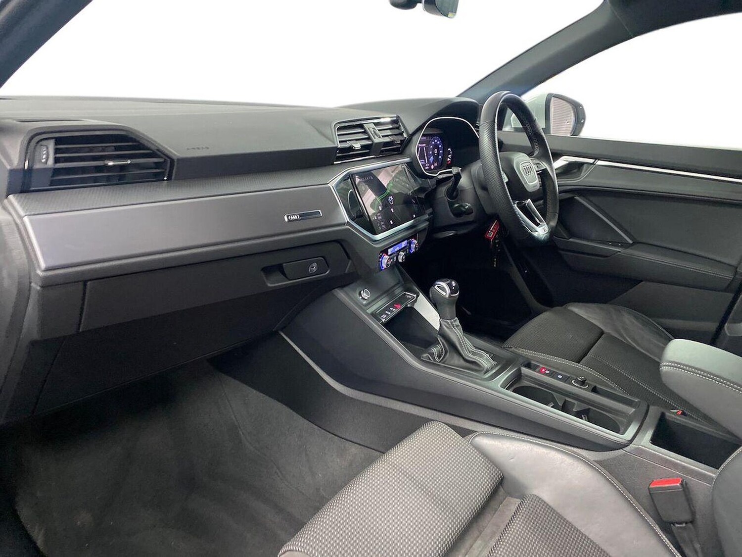 Used Audi Q3 2023 for sale - 77650280: Photo 7