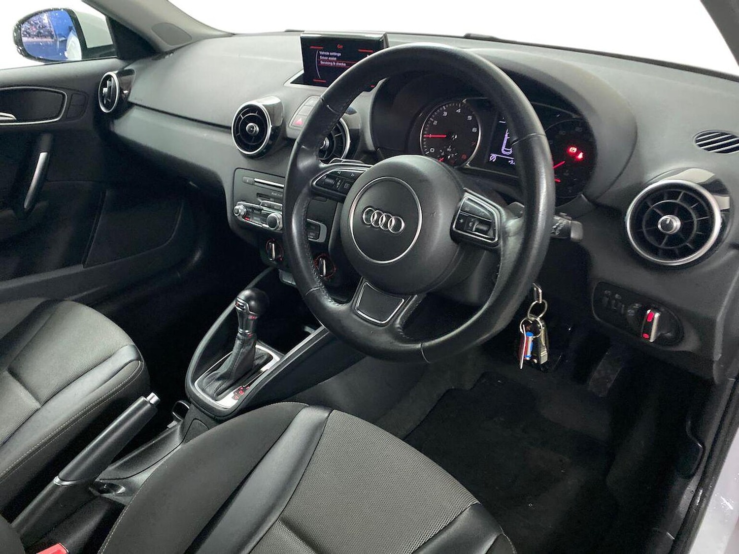 Used Audi A1 2015 for sale - 76387225: Photo 15