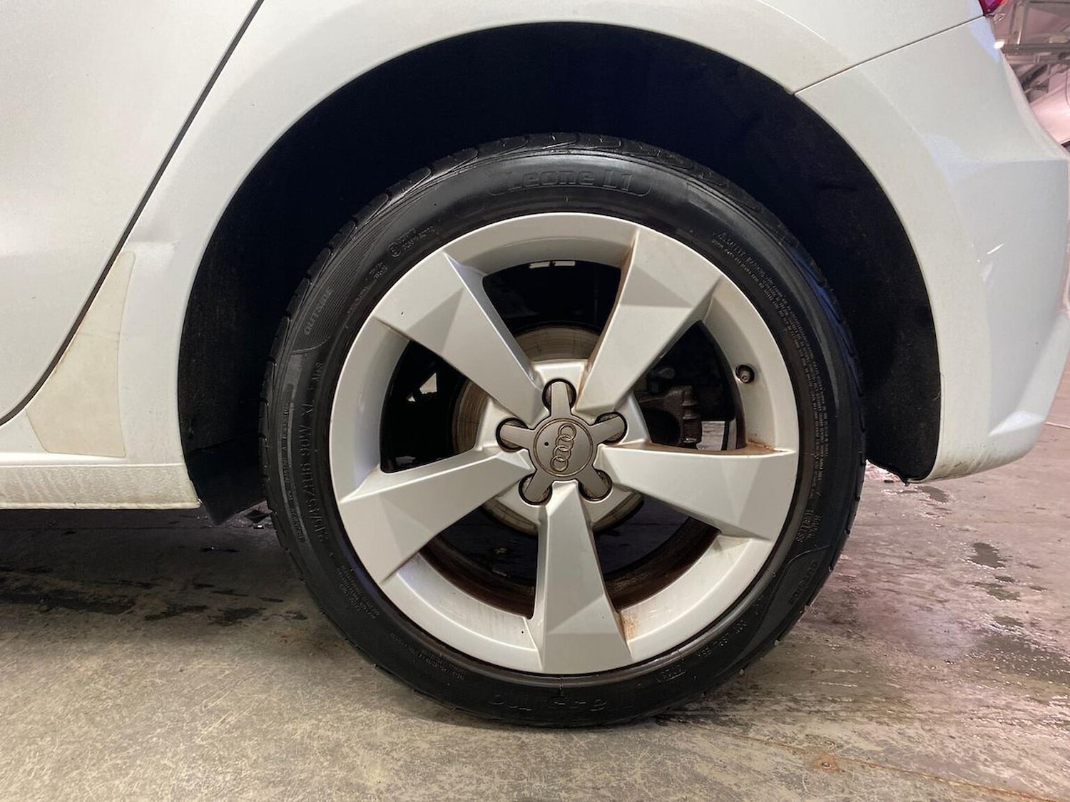 Used Audi A1 2015 for sale - 76387225: Photo 6