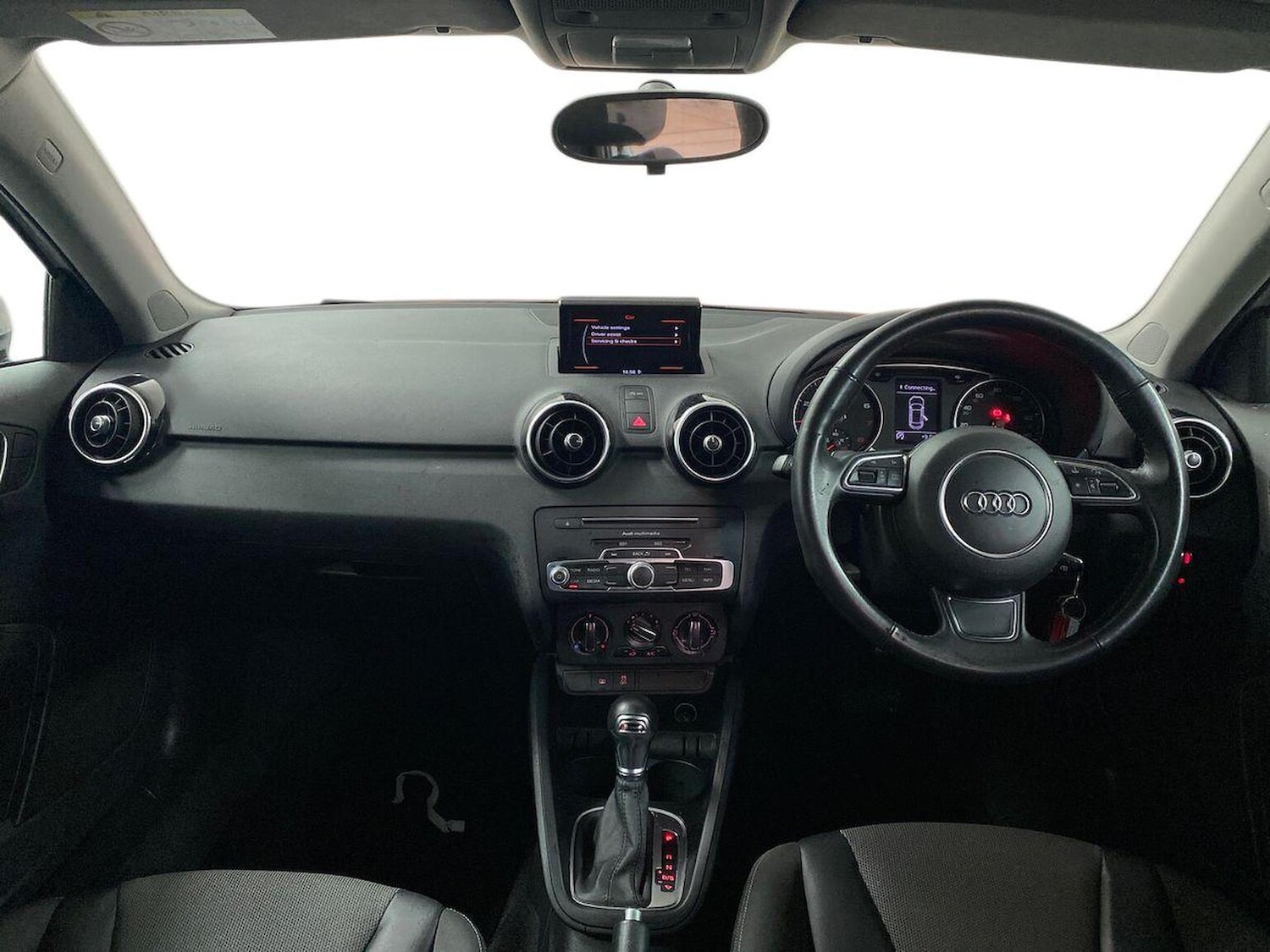 Used Audi A1 2015 for sale - 76387225: Photo 8