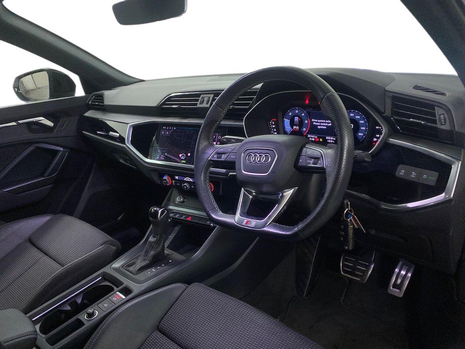 Used Audi Q3 2021 for sale - 77802100: Photo 15