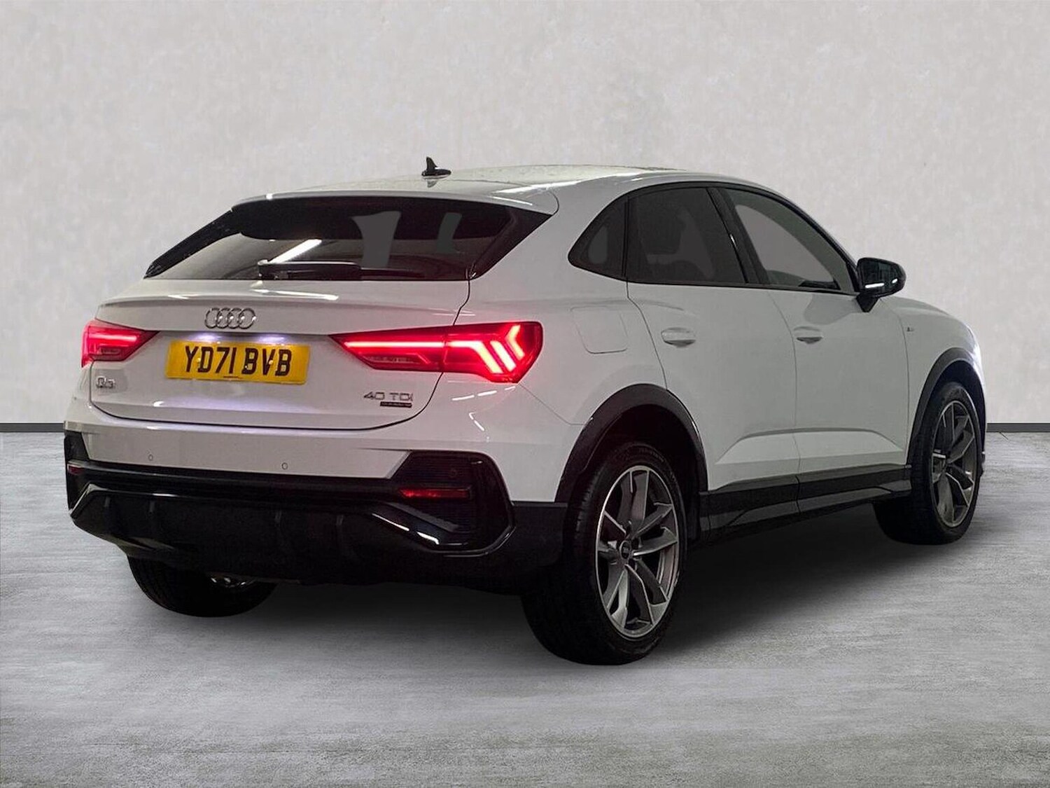 Used Audi Q3 2021 for sale - 77802100: Photo 18