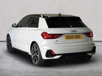 Used Audi A1 2025 for sale - 76159497: Photo 2