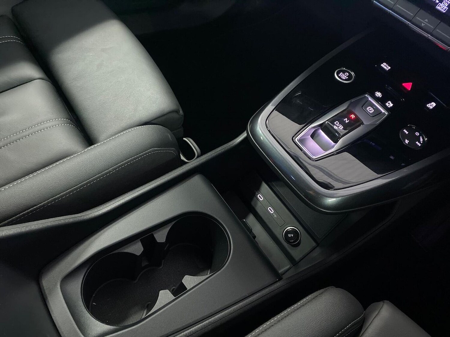 Used Audi Q4 e-tron 2025 for sale - 77635461: Photo 13