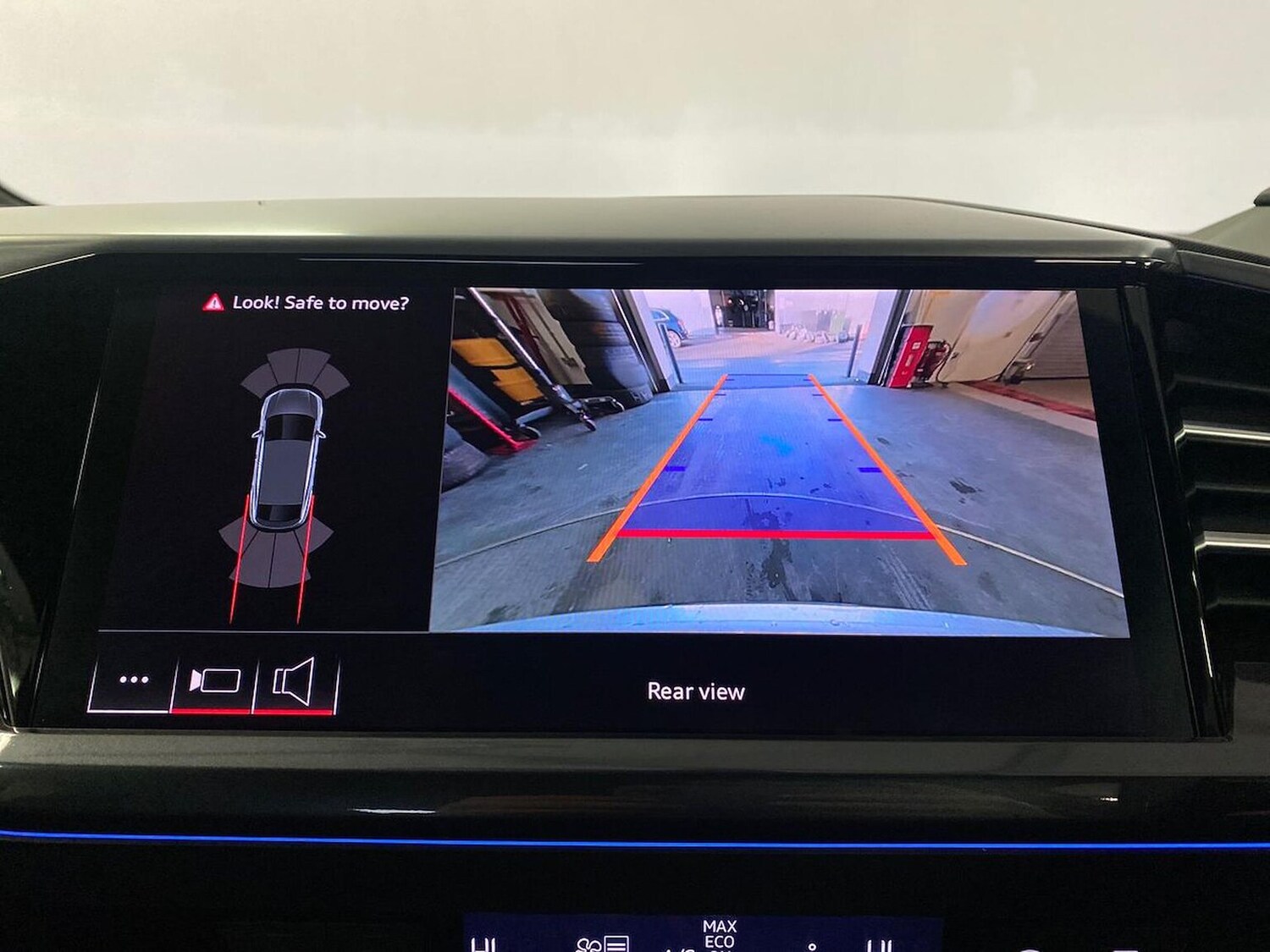 Used Audi Q4 e-tron 2025 for sale - 77635461: Photo 23