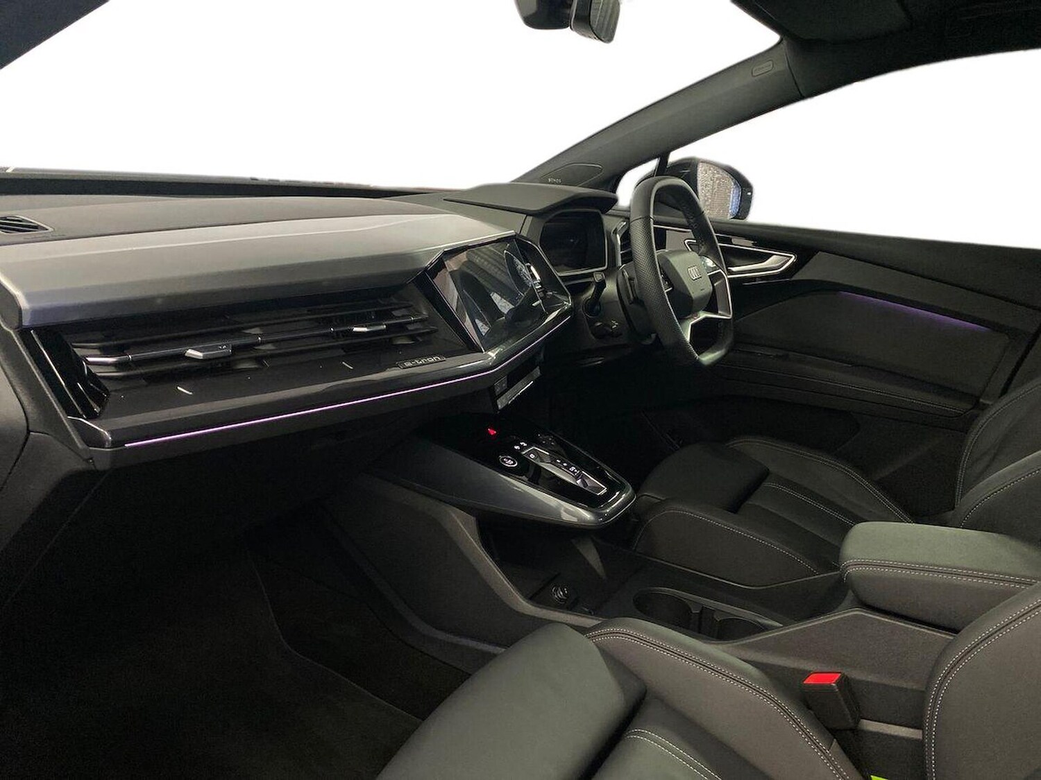 Used Audi Q4 e-tron 2025 for sale - 77635461: Photo 7