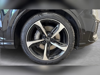 Used Audi Q7 2023 for sale - 75956741: Photo
