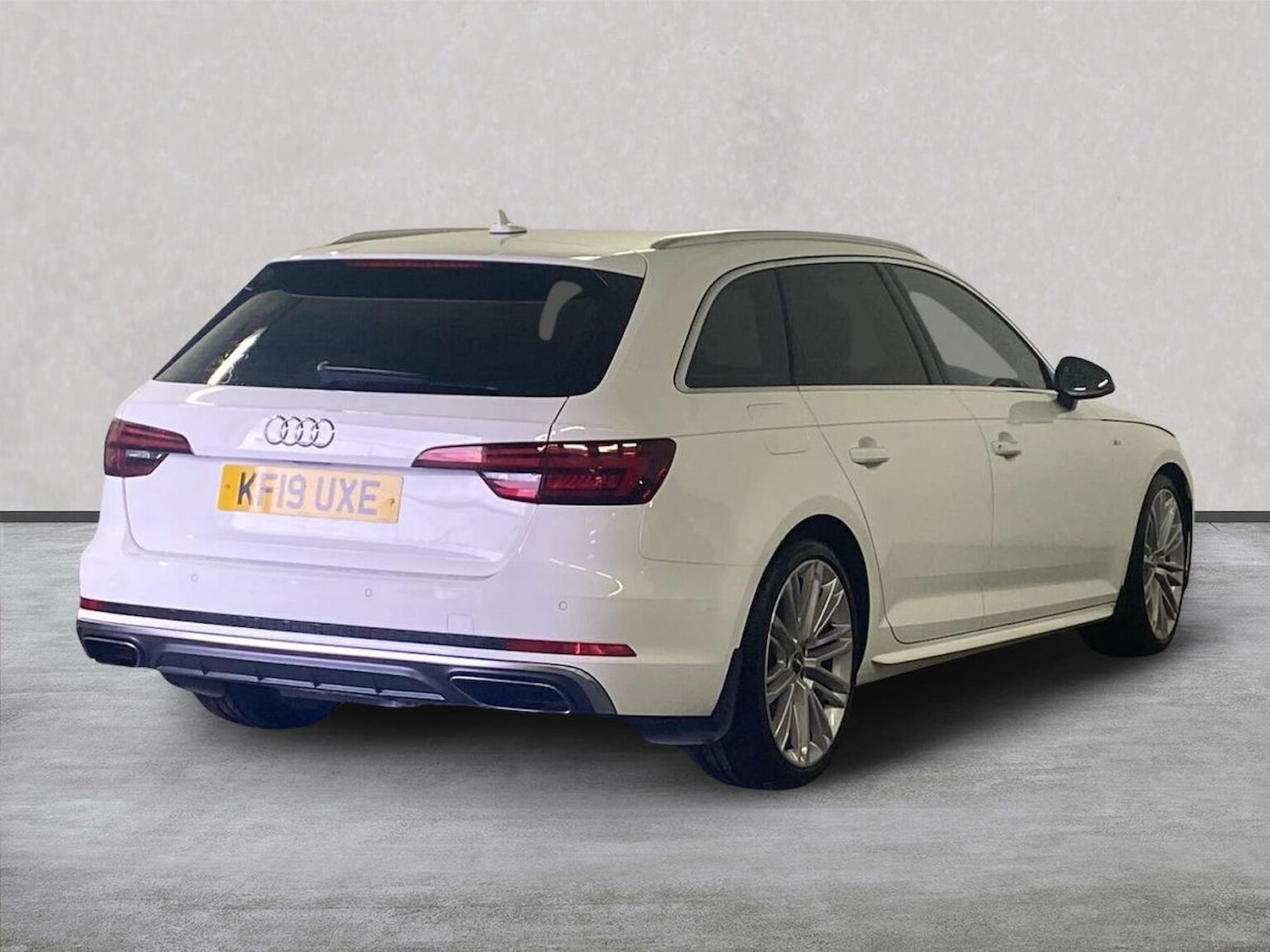 Used Audi A4 2019 for sale - 76536610: Photo 18